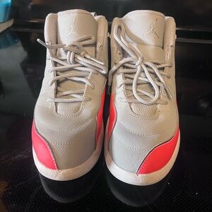 Gently worn size 3 Jordan’s